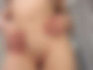 milly-jade's Live Sex Cam Show