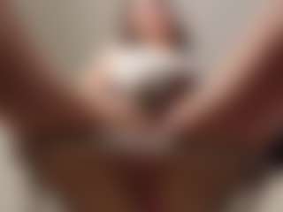 milly-jade's Live Sex Cam Show