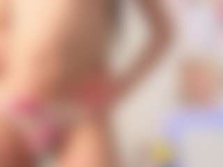 Live cam show with milly-jade - Sexy on chickslive.net