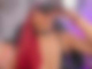Live cam show with raven-reyes7 - Redbone on Camversity