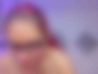 Live cam show with raven-reyes7 - Ass Bouncing on Camsoda