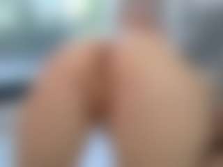 ScarletFlame's Live Sex Cam Show