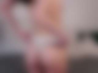 ShelleyCloughly's Live Sex Cam Show