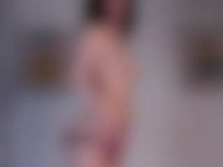 ShelleyCloughly's Live Sex Cam Show
