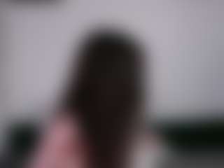 Live cam show with ShelleyCloughly - Body Massage on TeamSkeetLive
