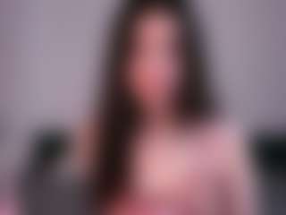 Live cam show with ShelleyCloughly - Camel Toe on liverealitysex.com