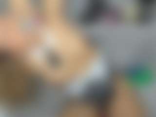 Live cam show with sweetdianeee - MILF on fuck-show.com