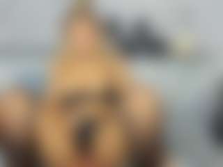 sweetdianeee MILF webcam performer live streaming