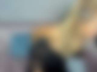 sweetdianeee MILF webcam performer live streaming