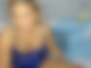 Live cam show with sweetdianeee - Fingering MILF on AdultVida.com
