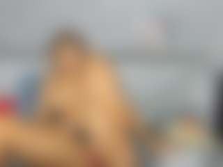 Live cam show with sweetdianeee - Blonde Hair on hrnylive.com