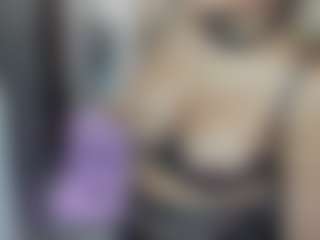sweetdianeee's Live Sex Cam Show