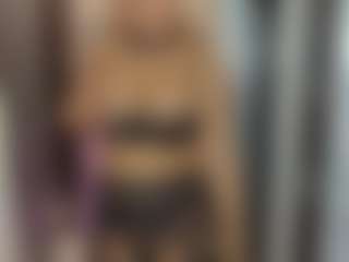 sweetdianeee's Live Sex Cam Show