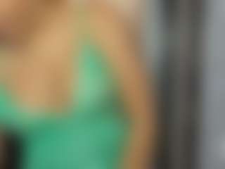 Live cam show with sweetdianeee - Fetish MILF on CamClone