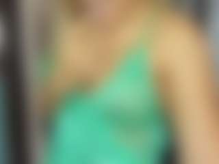 Live cam show with sweetdianeee - Tittyfuck on Hubzter Live