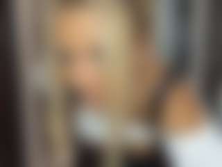 sweetdianeee's Live Sex Cam Show