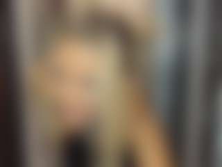 sweetdianeee's Live Sex Cam Show