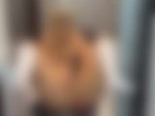 sweetdianeee's Live Sex Cam Show