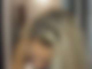 sweetdianeee's Live Sex Cam Show