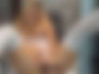 sweetdianeee's Live Sex Cam Show