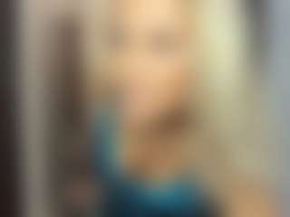 sweetdianeee's Live Sex Cam Show