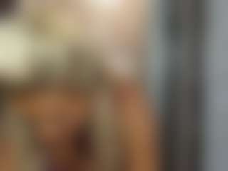 Live cam show with sweetdianeee - Cum on boobsie.com
