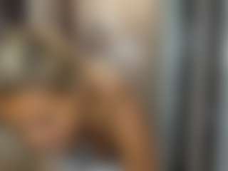 Live cam show with sweetdianeee - Lovense Latina on Fit Hotties