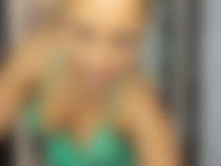 Live cam show with sweetdianeee - Striptease MILF on CamwithHer