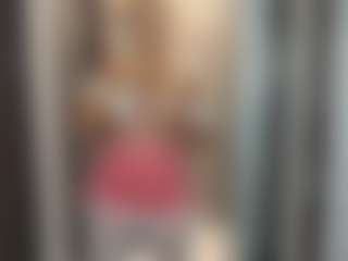 sweetdianeee's Live Sex Cam Show