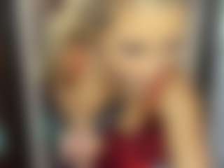 sweetdianeee's Live Sex Cam Show