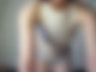 Live cam show with Mila - Moaning on https://playwithruby.com