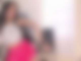 Live cam show with VelvetRosss - Hazel Eyes on AdultVida.com
