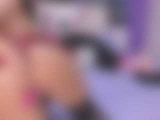 VelvetRosss's Live Sex Cam Show