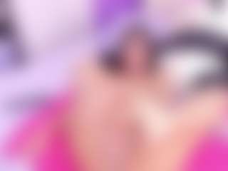 Live cam show with VelvetRosss - Skinny on wildcum.com