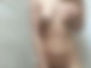 VelvetRosss's Live Sex Cam Show