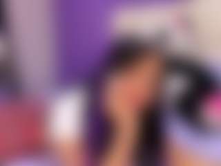Live cam show with VelvetRosss - Gamer Athletic on Dolls Live