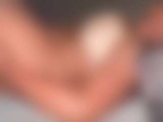 yourmamisilk's Live Sex Cam Show