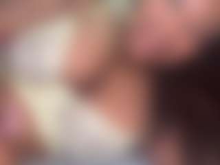 yourmamisilk's Live Sex Cam Show
