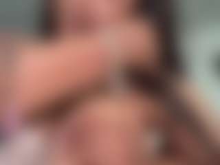 yourmamisilk's Live Sex Cam Show