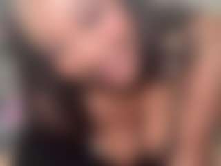 Live cam show with yourmamisilk - Ahegao on Milfs Live