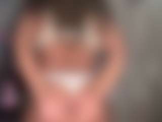 Live cam show with yourmamisilk - Small Tits Mature on SpunkLive