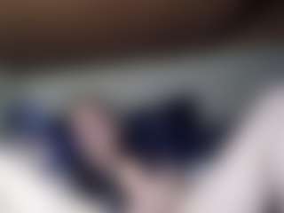 Live cam show with bexhardy9 - Mobile on livesuperchat.net