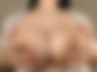 Live cam show with donatta - Green Eyes on googirlz