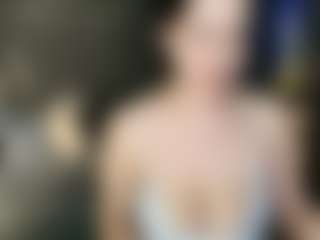 Live cam show with donatta - Smoking on CamSextacy