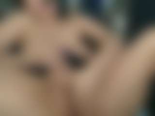 Live cam show with donatta - Striptease MILF on ObeyMaria