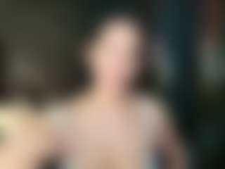 Live cam show with donatta - Dress on Camming Site