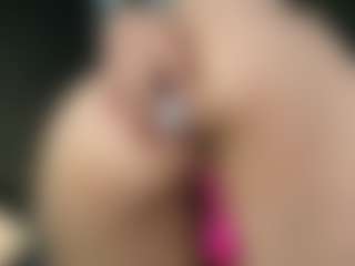 Live cam show with donatta - Smoking on Milfs Live