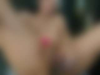 Live cam show with donatta - BBW on StripNow