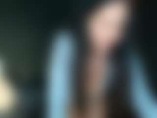 Live cam show with donatta - Striptease MILF on fapnchat