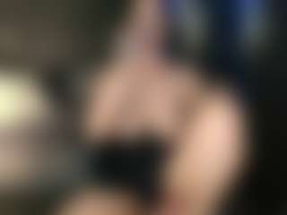 Live cam show with donatta - Green Eyes on fuklive.com
